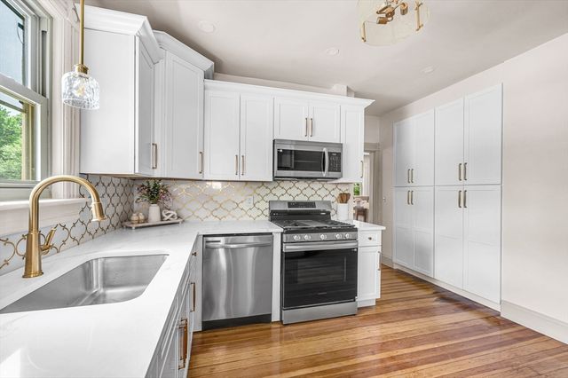 238 Sumner Avenue, Springfield, MA 01108