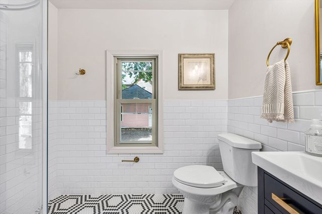238 Sumner Avenue, Springfield, MA 01108