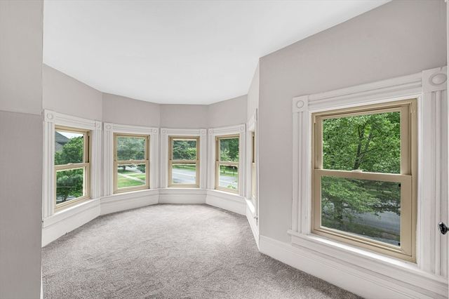 238 Sumner Avenue, Springfield, MA 01108