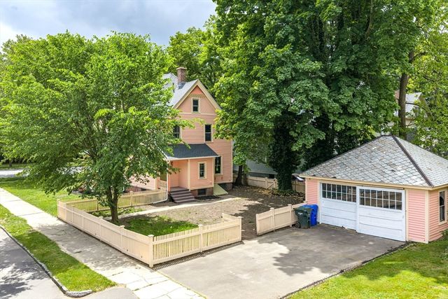 238 Sumner Avenue, Springfield, MA 01108