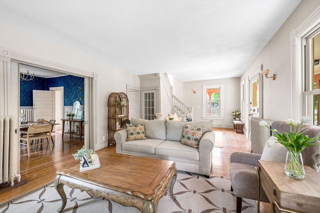 238 Sumner Avenue, Springfield, MA 01108