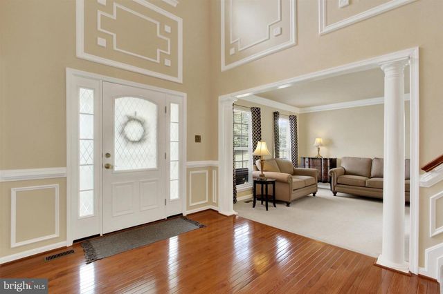 805 CLYDESDALE DR, York, PA 17402