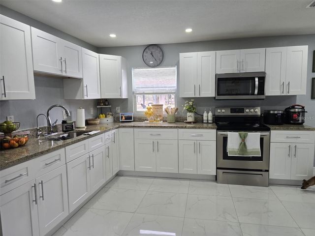 16225 WHIPPOORWILL LANE, Spring Hill, FL 34610