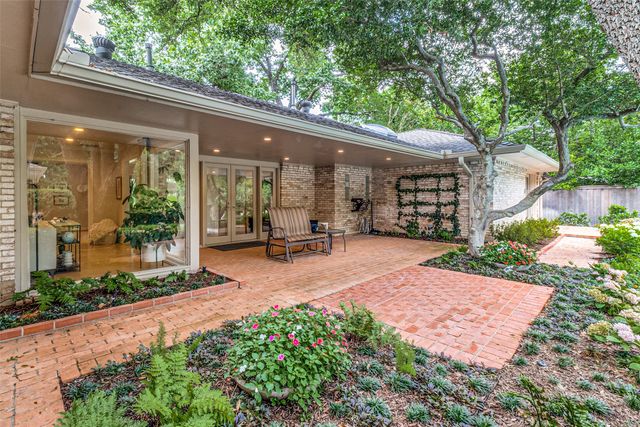7260 Kenny Lane, Dallas, TX 75230