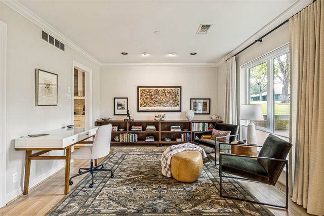 7260 Kenny Lane, Dallas, TX 75230