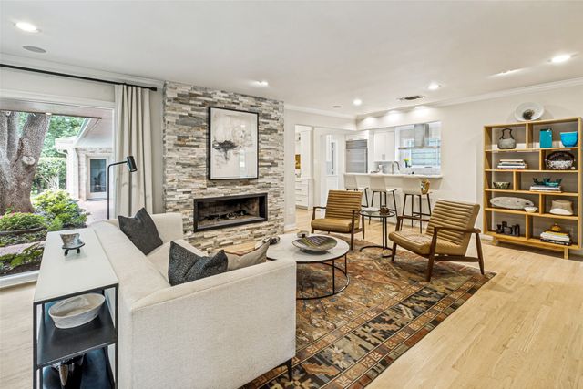 7260 Kenny Lane, Dallas, TX 75230