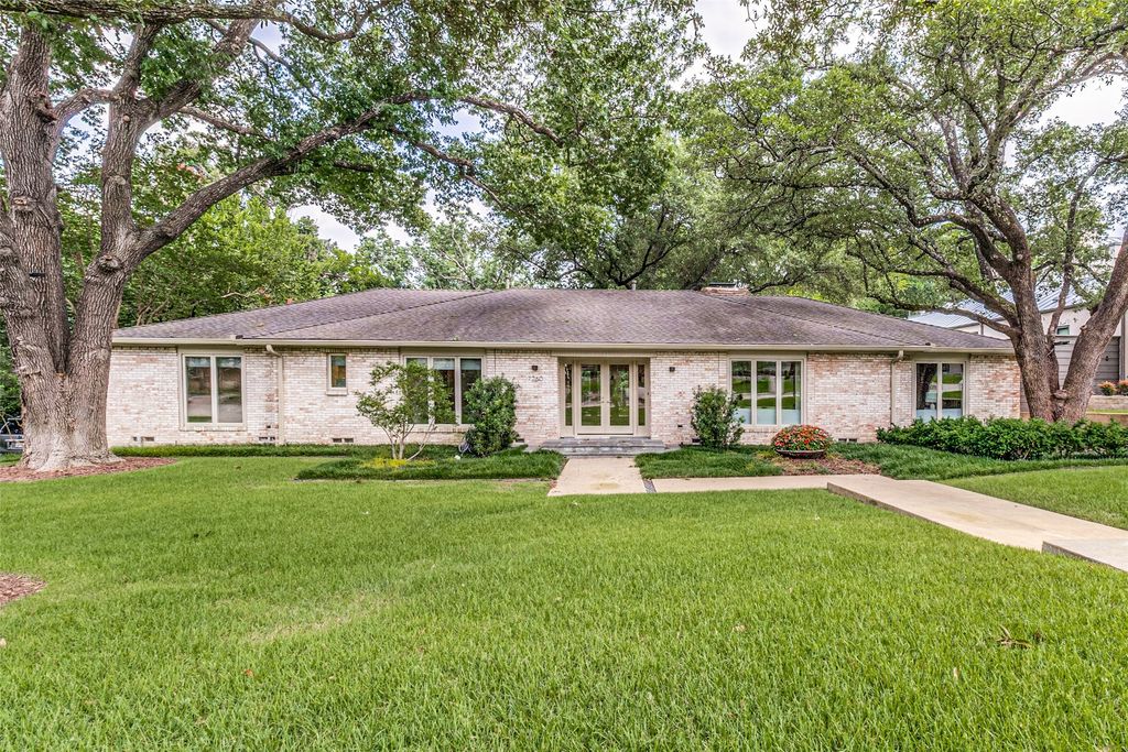 7260 Kenny Lane, Dallas, TX 75230