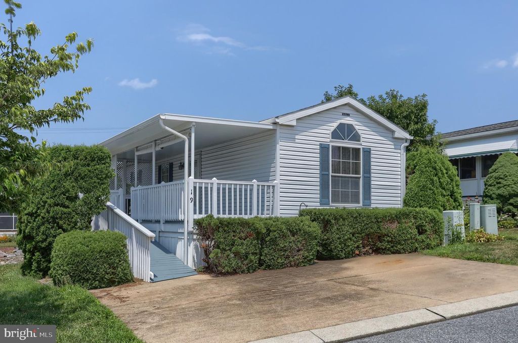 19 EDWARD AVE TP-0040, Lebanon, PA 17042