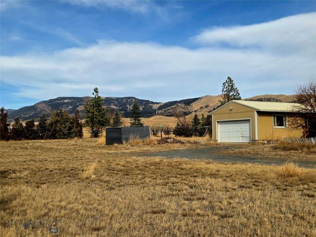 117 Yellowstone, Whitehall, MT 59759