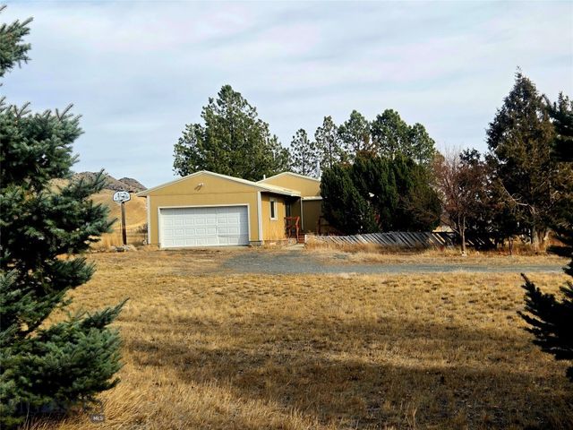 117 Yellowstone, Whitehall, MT 59759