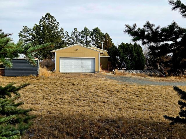 117 Yellowstone, Whitehall, MT 59759