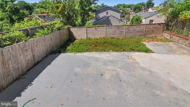 4203 SHELL ST, Capitol Heights, MD 20743