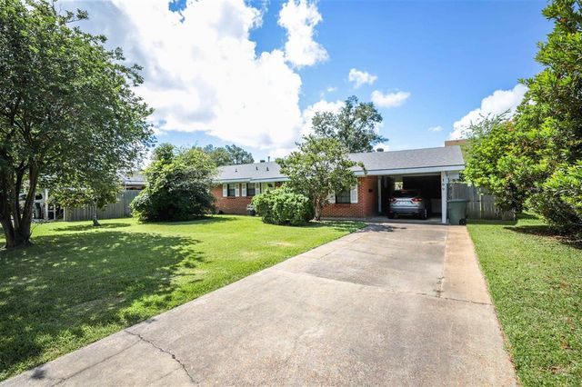 109 Orchard Drive, Lake Charles, LA 70605