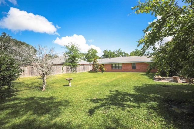 109 Orchard Drive, Lake Charles, LA 70605