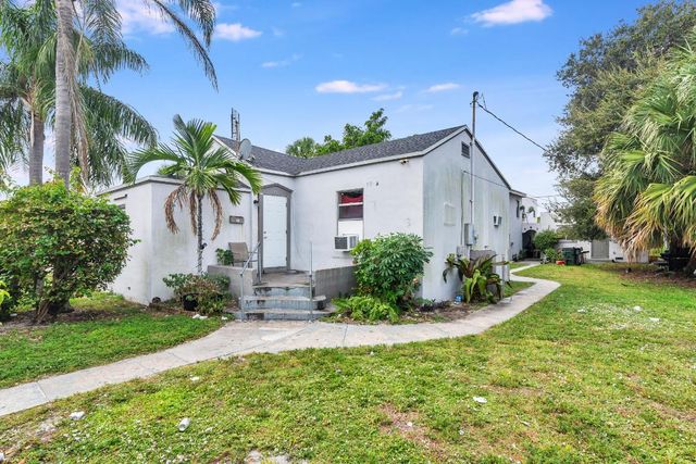 19 S E Street, Lake Worth Beach, FL 33460