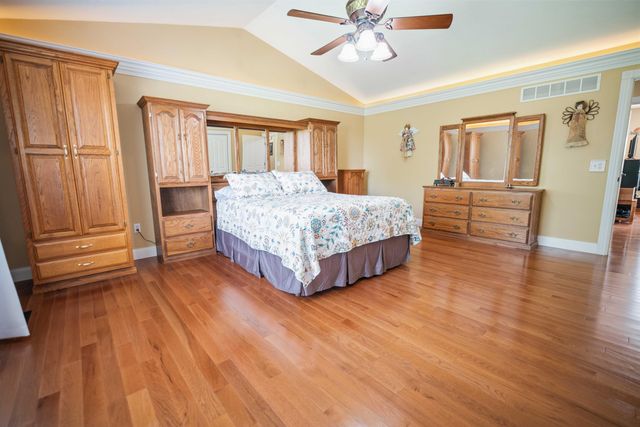 55 Summit Pointe Drive, Somerset, KY 42503
