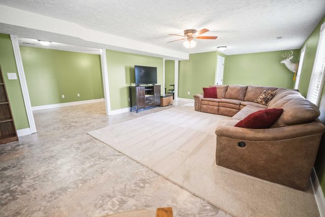 55 Summit Pointe Drive, Somerset, KY 42503