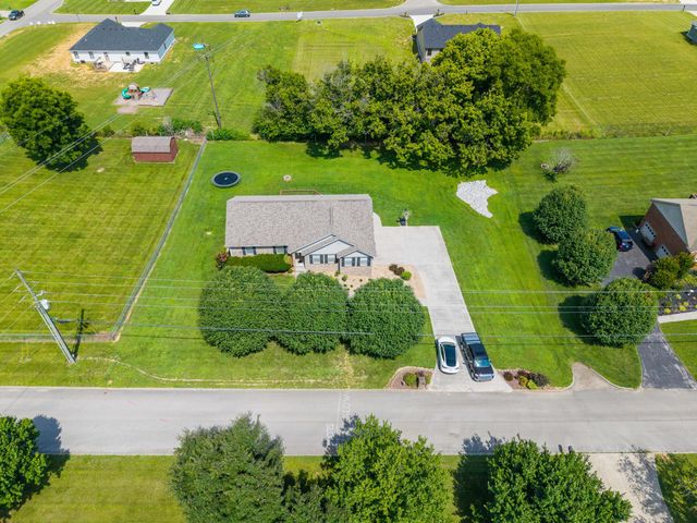 55 Summit Pointe Drive, Somerset, KY 42503