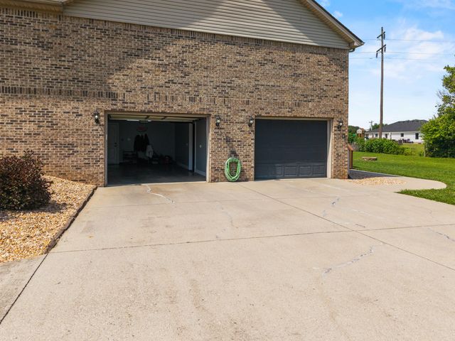 55 Summit Pointe Drive, Somerset, KY 42503