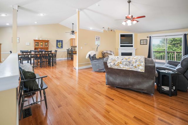 55 Summit Pointe Drive, Somerset, KY 42503