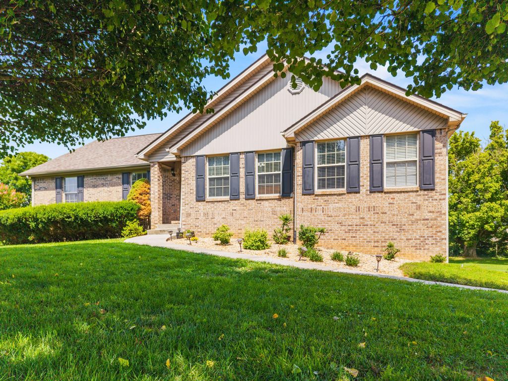 55 Summit Pointe Drive, Somerset, KY 42503