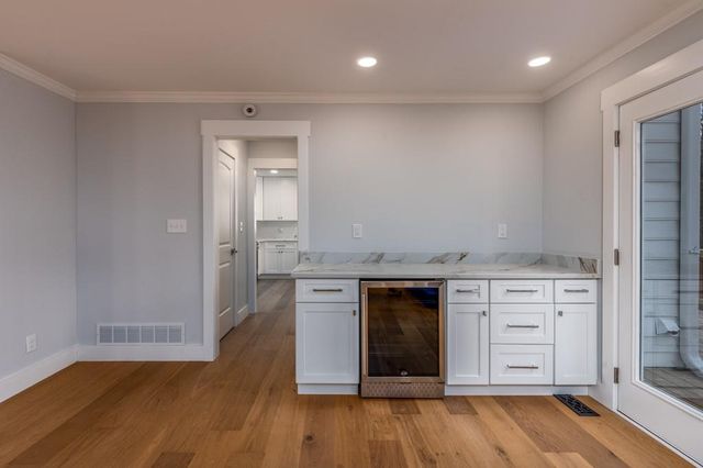 330 London Dale, Woodstock, GA 30189