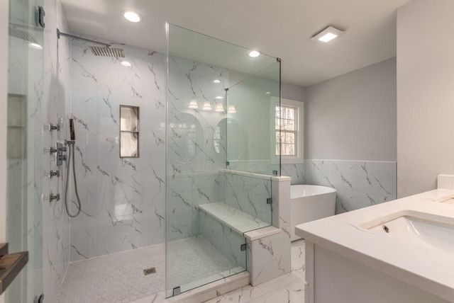 330 London Dale, Woodstock, GA 30189