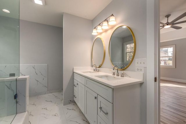 330 London Dale, Woodstock, GA 30189