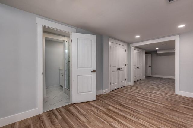 330 London Dale, Woodstock, GA 30189