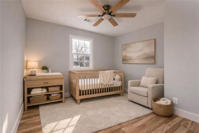 330 London Dale, Woodstock, GA 30189