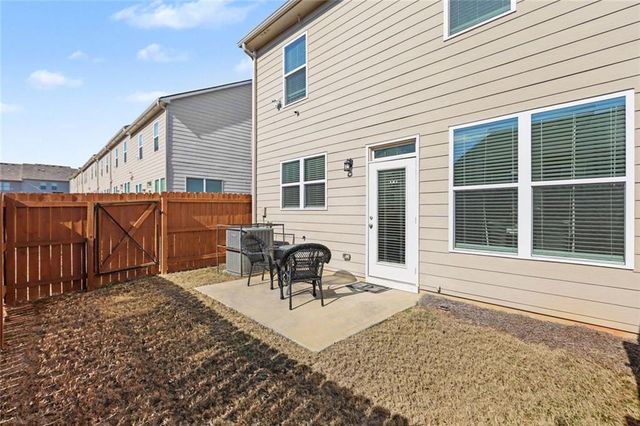 5324 Radford Loop, Fairburn, GA 30213