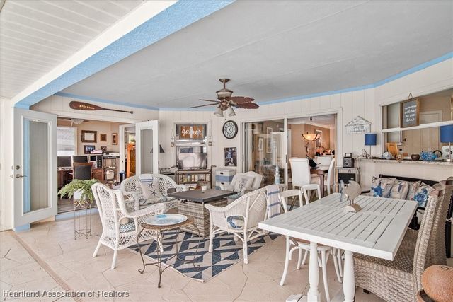 44 Meadowlake Circle N, Lake Placid, FL 33852