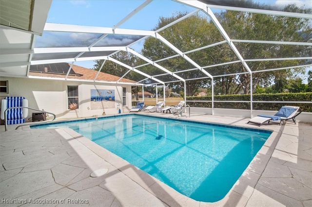 44 Meadowlake Circle N, Lake Placid, FL 33852