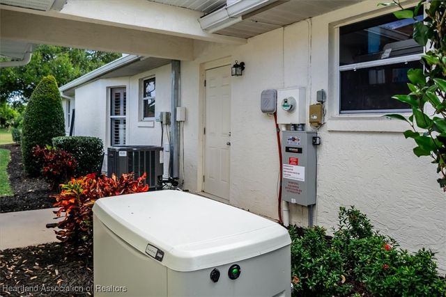 44 Meadowlake Circle N, Lake Placid, FL 33852