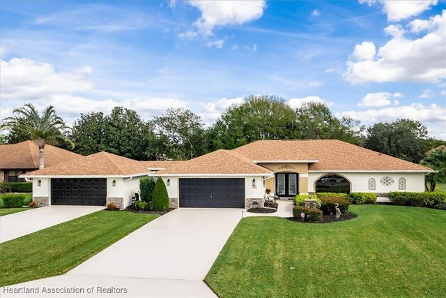 44 Meadowlake Circle N, Lake Placid, FL 33852