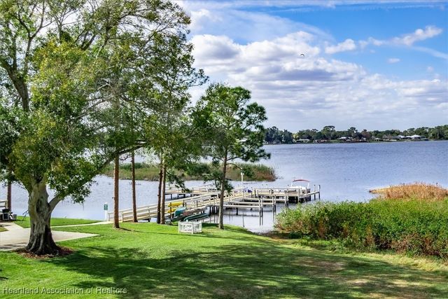 44 Meadowlake Circle N, Lake Placid, FL 33852