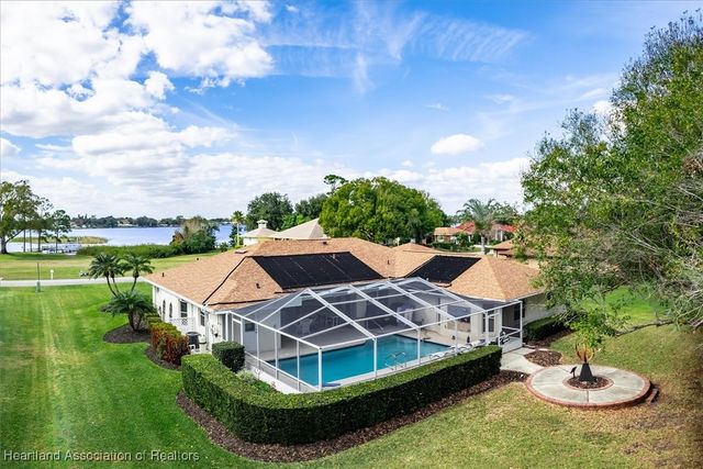 44 Meadowlake Circle N, Lake Placid, FL 33852