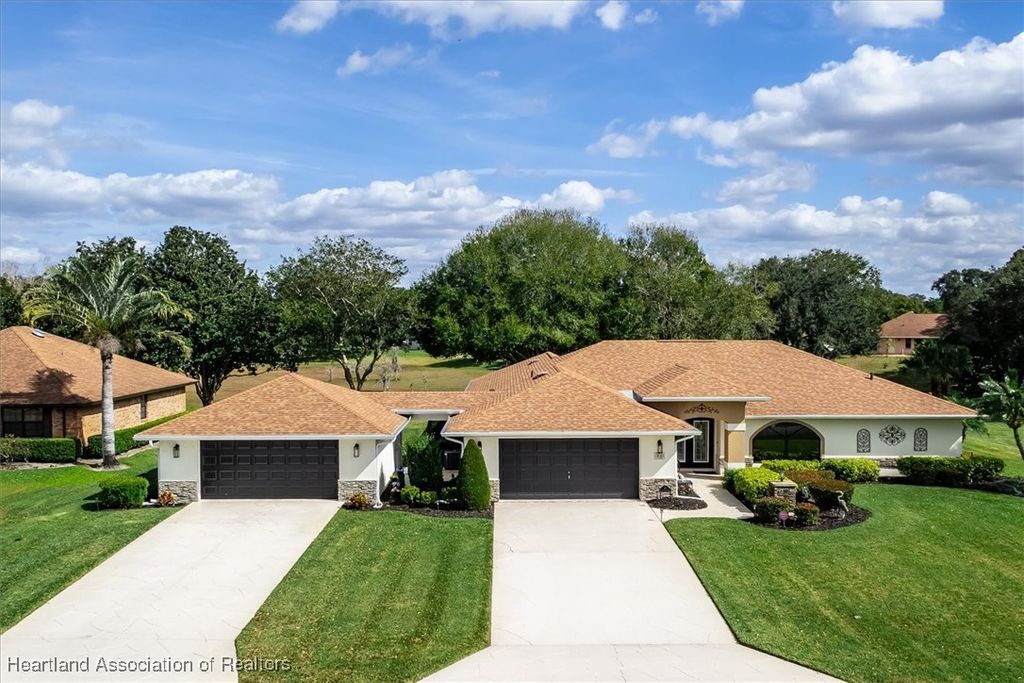 44 Meadowlake Circle N, Lake Placid, FL 33852