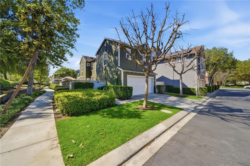 Image 19 of property listing at 8 Fern Haven Farm, Ladera Ranch, CA 92694