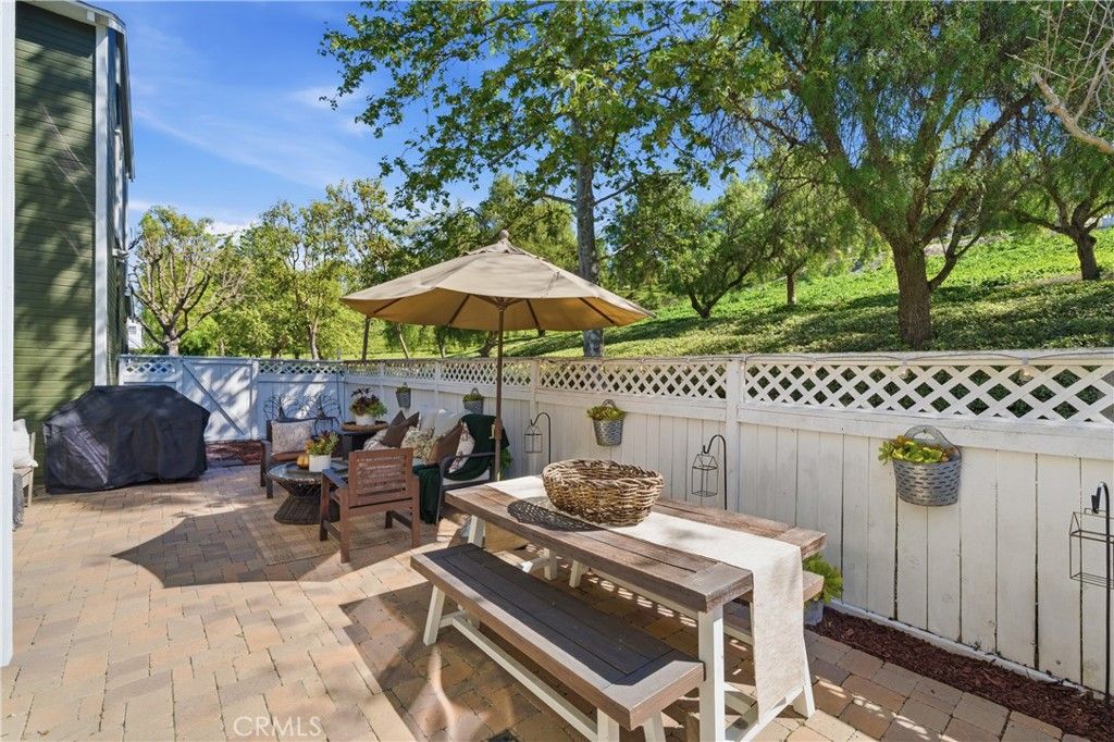 Image 31 of property listing at 8 Fern Haven Farm, Ladera Ranch, CA 92694