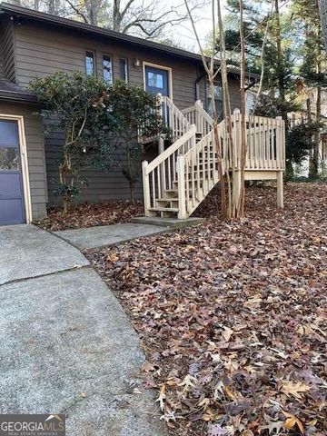 3753 Memorial Parkway NW, Kennesaw, GA 30152