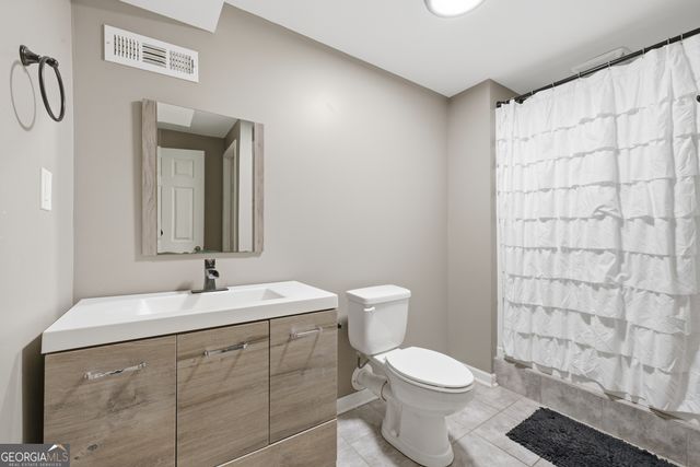 3753 Memorial Parkway NW, Kennesaw, GA 30152