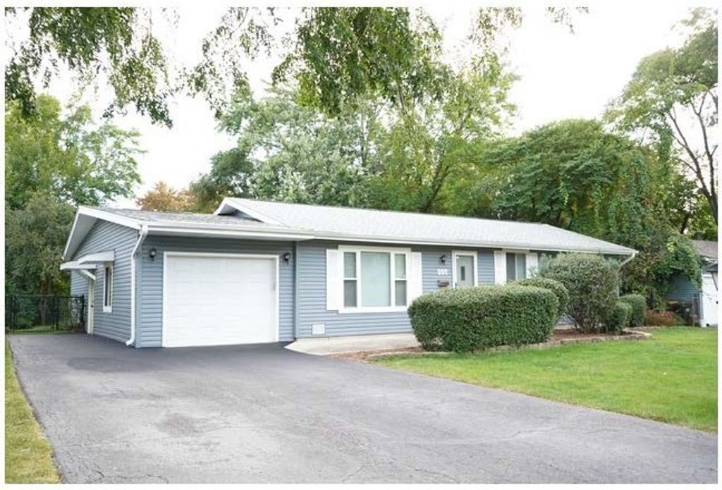 162 Thunderbird Trail, Carol Stream, IL 60188 — exterior