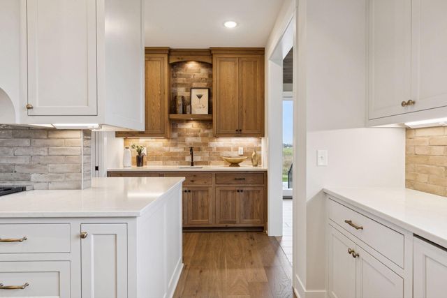 4733 Ogden Trail Lane N, Stillwater, MN 55082