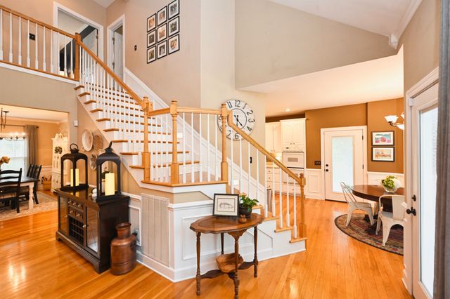 107 Greenfield Ln, Castalian Springs, TN 37031