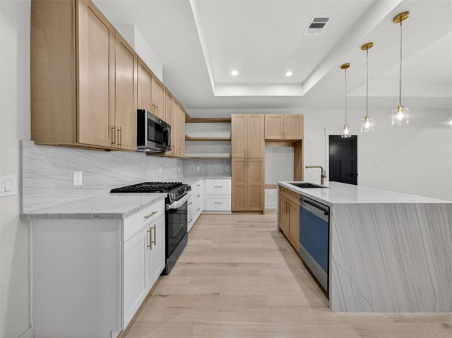 5619 Chapman Street, Houston, TX 77009