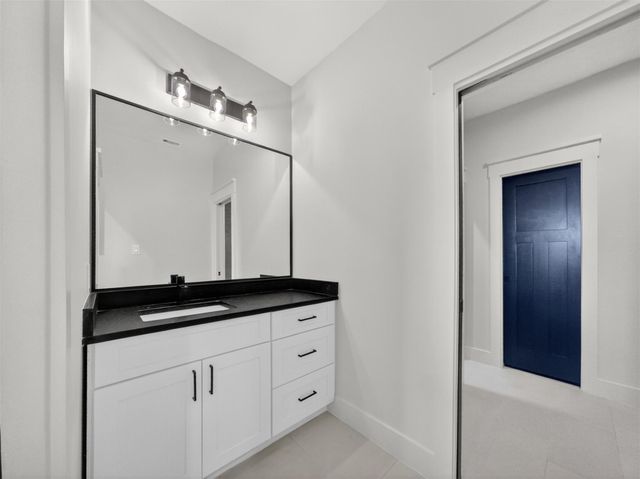 5619 Chapman Street, Houston, TX 77009