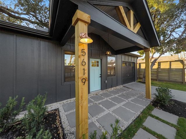 5619 Chapman Street, Houston, TX 77009