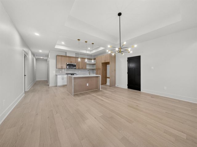 5619 Chapman Street, Houston, TX 77009