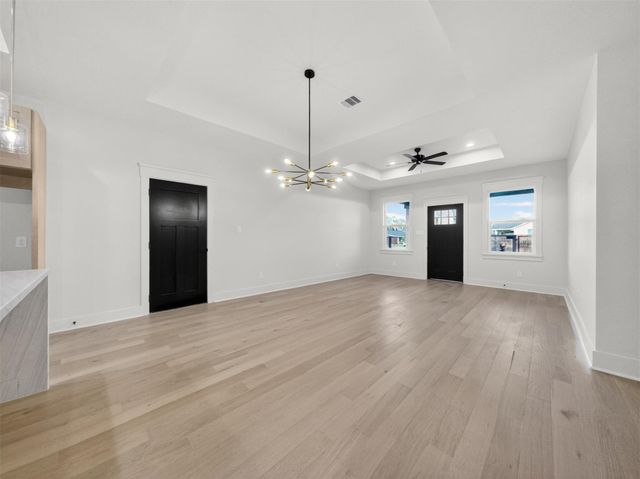 5619 Chapman Street, Houston, TX 77009